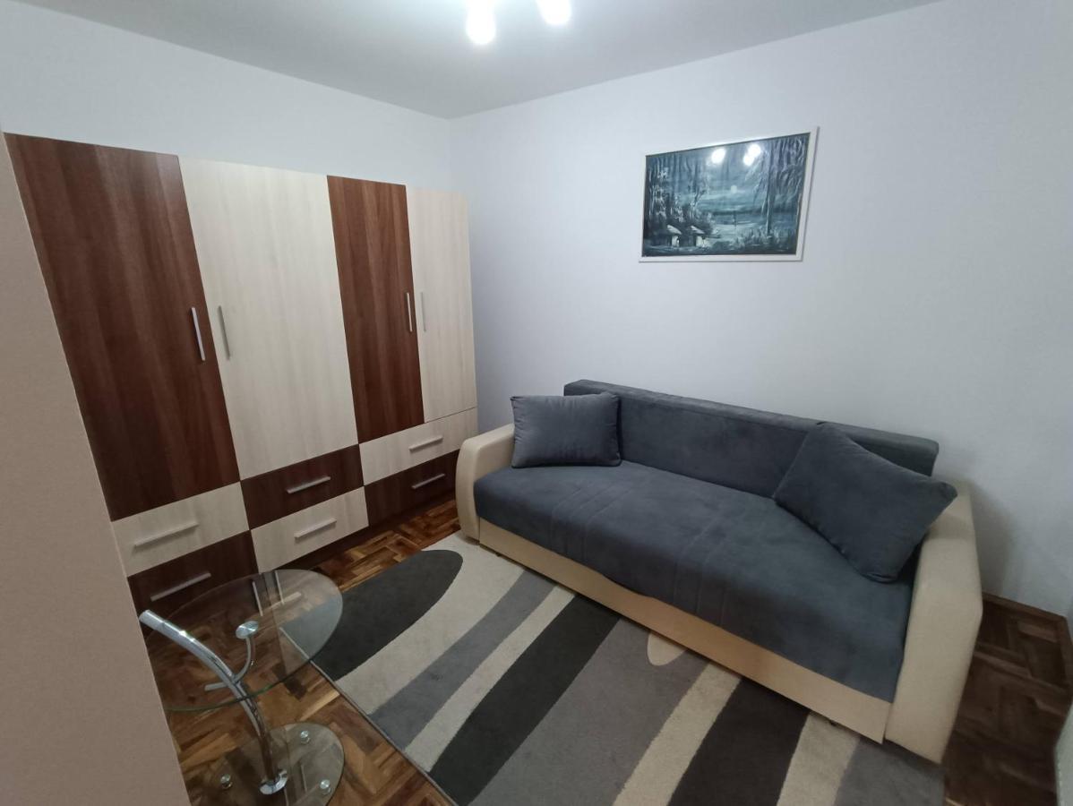 Fortress Apartments Ni Kültér fotó
