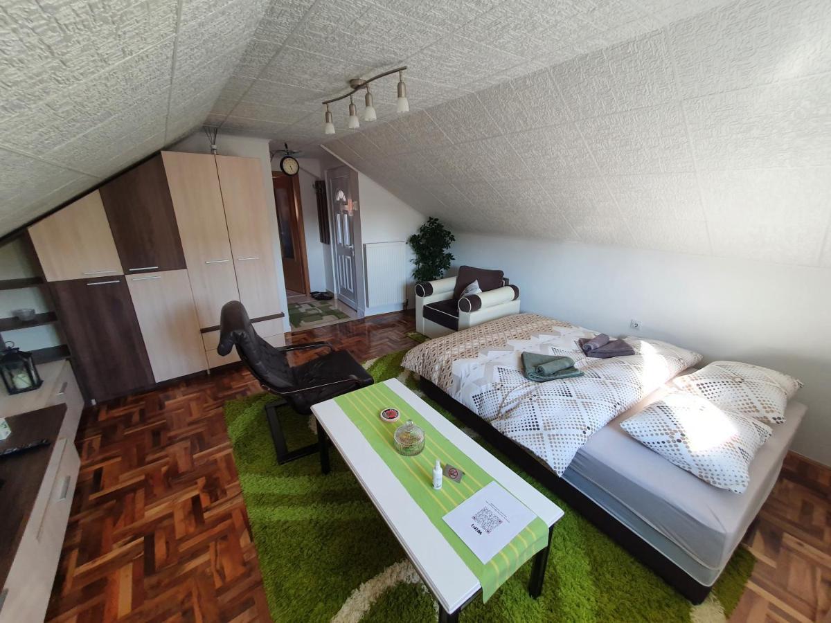 Fortress Apartments Ni Kültér fotó