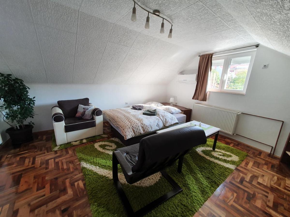 Fortress Apartments Ni Kültér fotó
