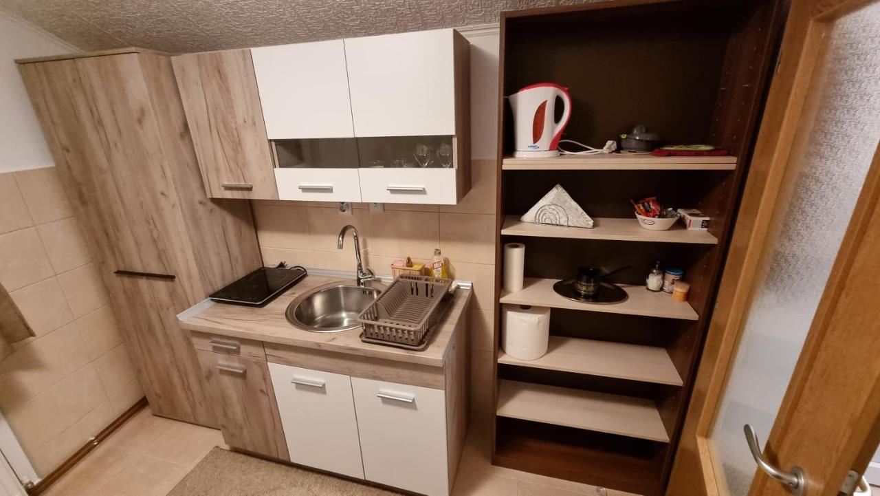 Fortress Apartments Ni Kültér fotó