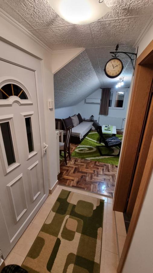 Fortress Apartments Ni Kültér fotó